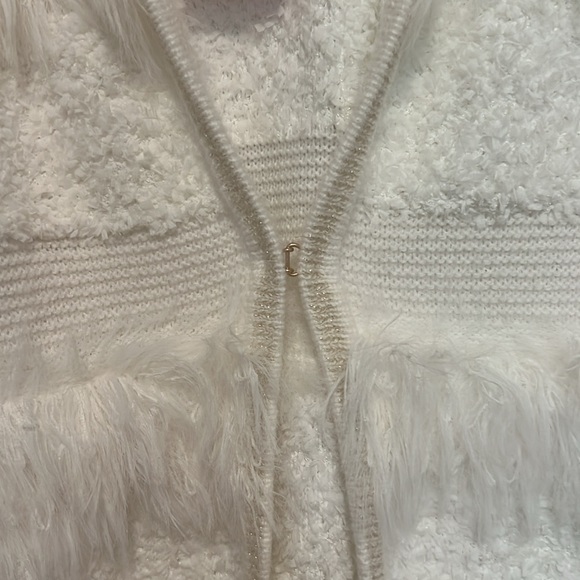 Lilly Pulitzer NWT Pelham Cardigan Coconut Cream Faux Fur $218 Large Winter - Picture 4 of 8